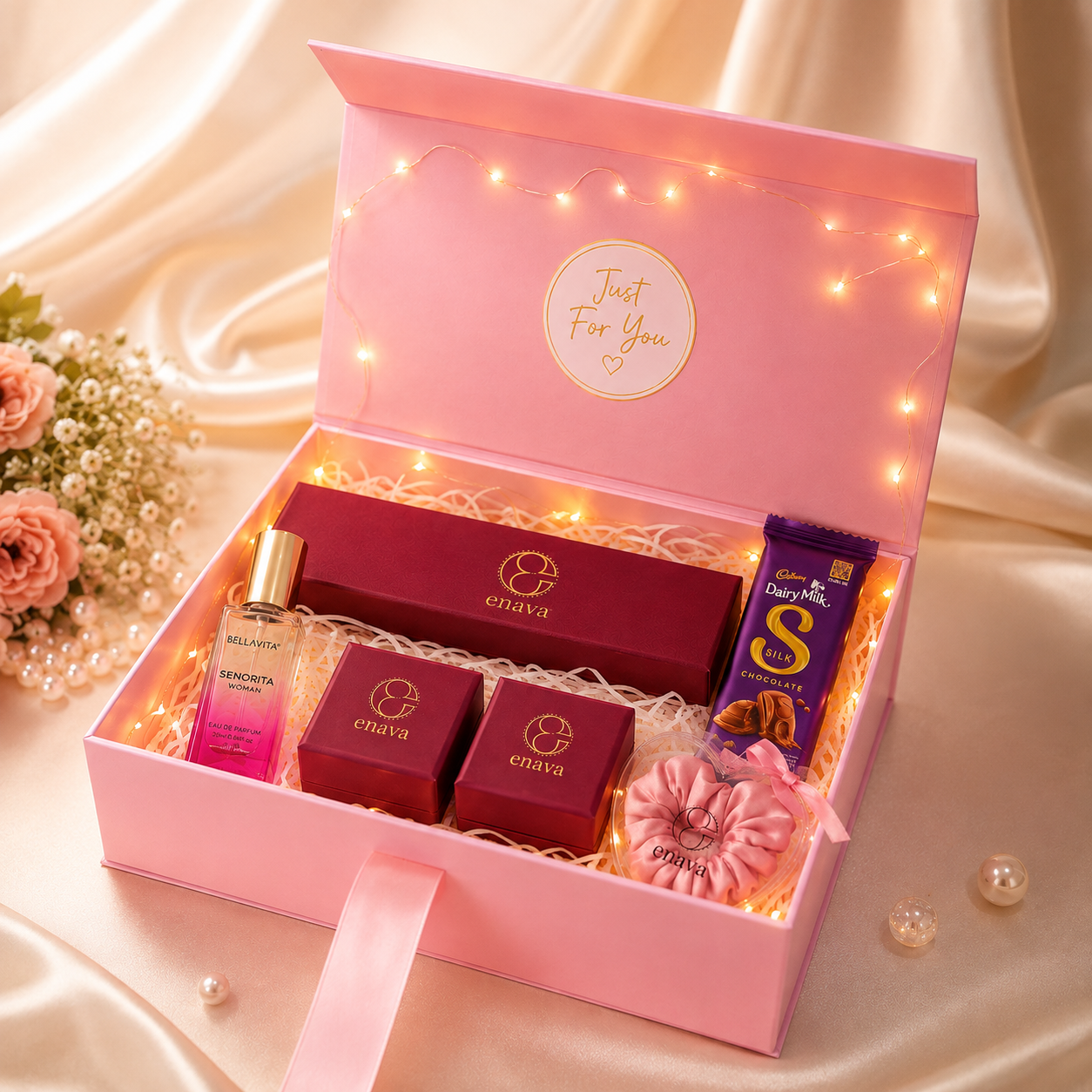 Enava Signature Gift Box - Personalized Gifting Experience