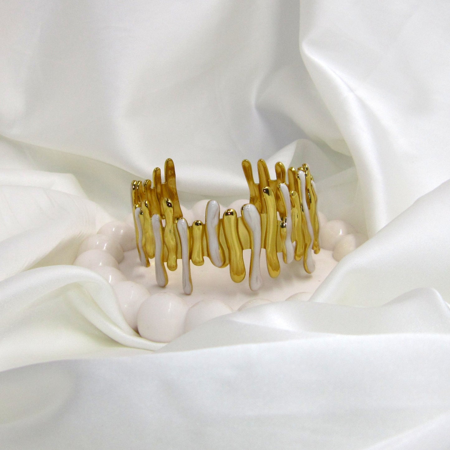 Drip Gold & Marble Finish Enamel Anti Tarnish Bracelet by Enava