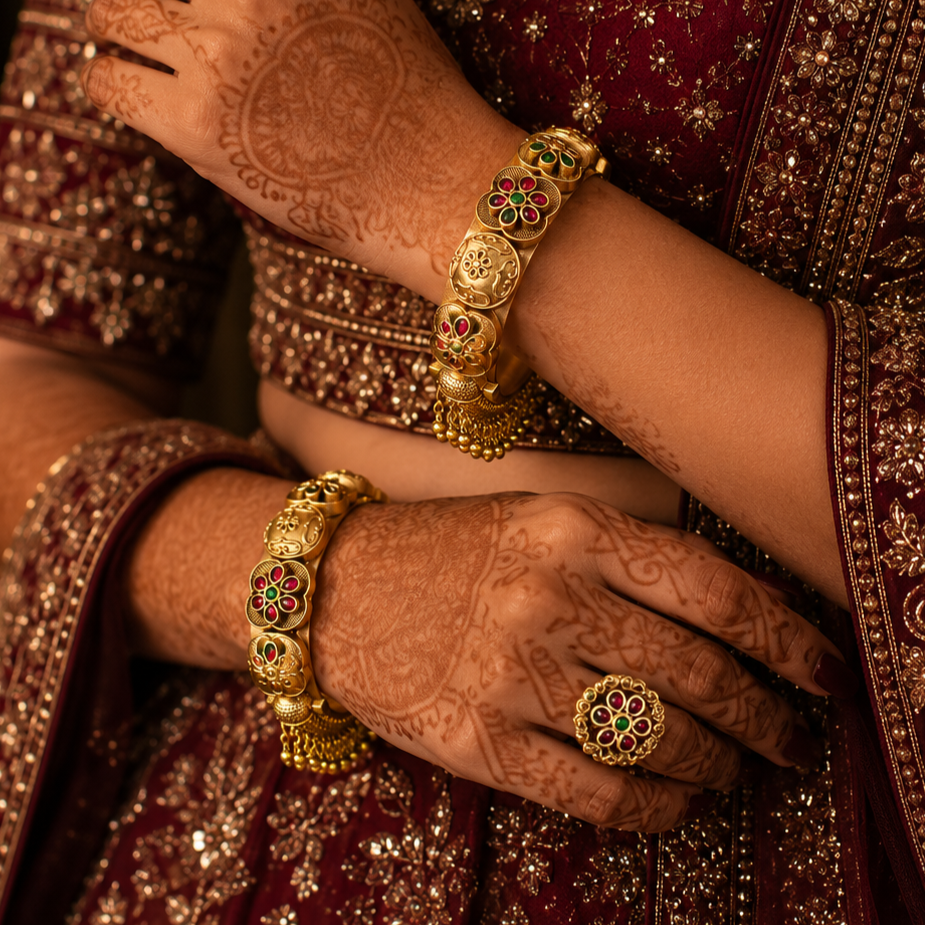 Rajwadi Ghungroo Flower Design Antique Bangles