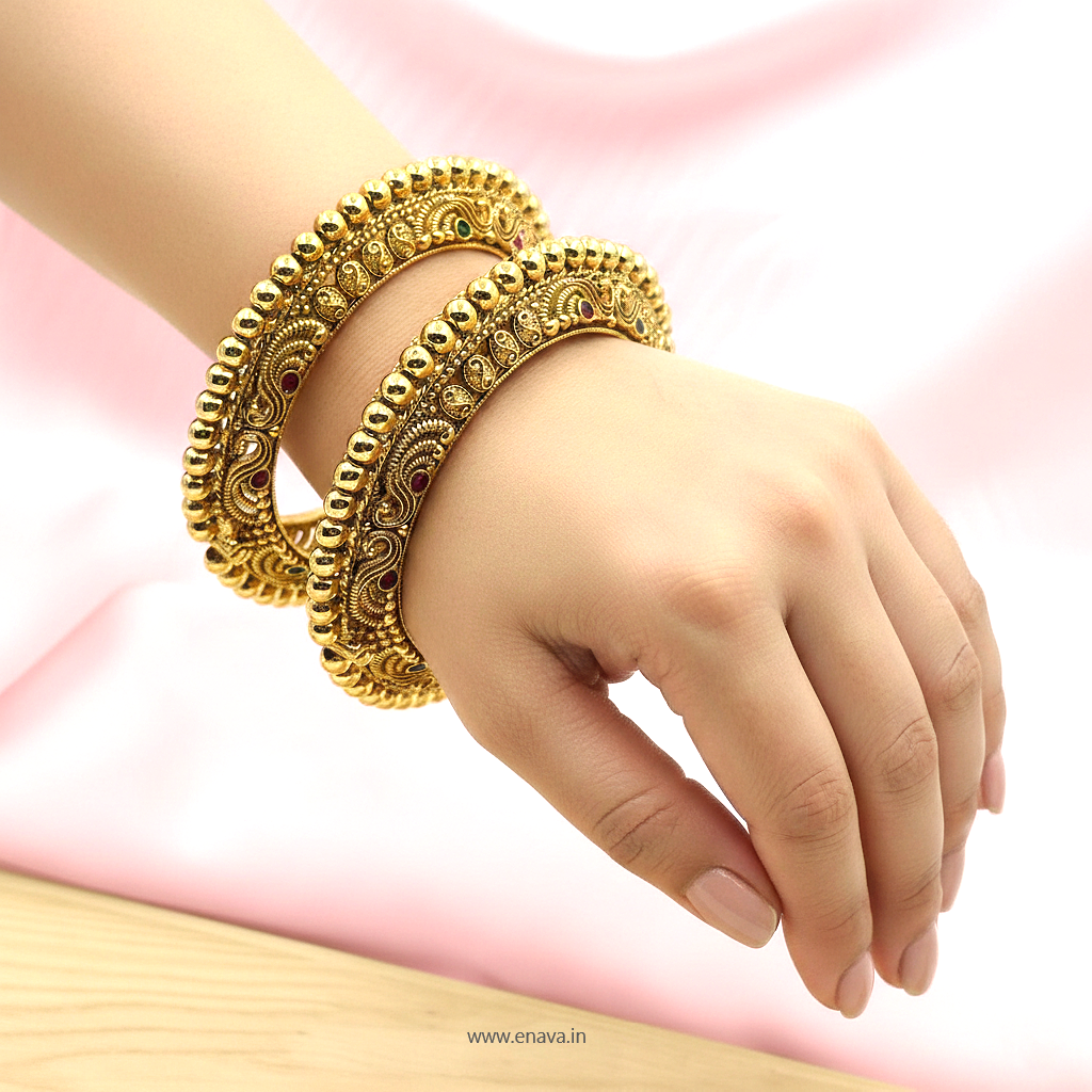 Rajwadi Maharani Veerangana Kada Bangles by Enava