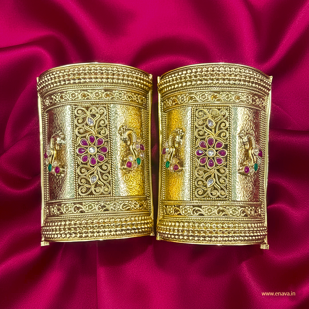 Rajwadi Padamlakshmi Broad Peacock Kundan Kada Bangles by Enava